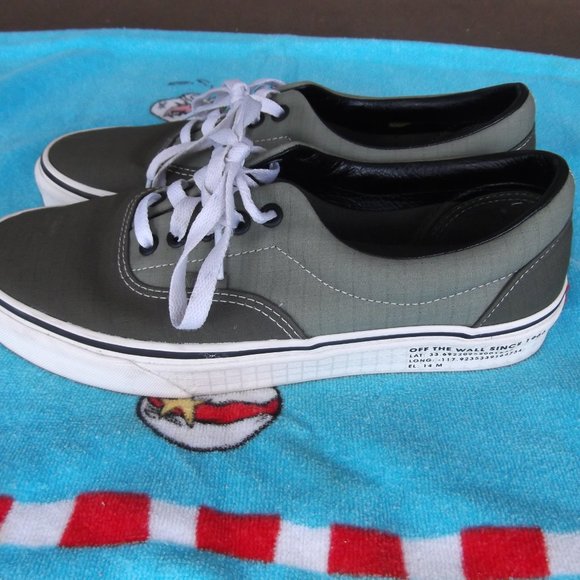 vans off the wall olive shoes size mens 8 womens 9.5 main image 14